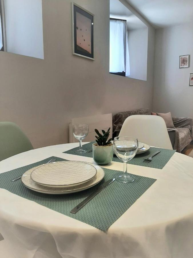 Proche Gare, Cosy, Courte Et Moyenne Duree Apartment Bellegarde-sur-Valserine Ngoại thất bức ảnh